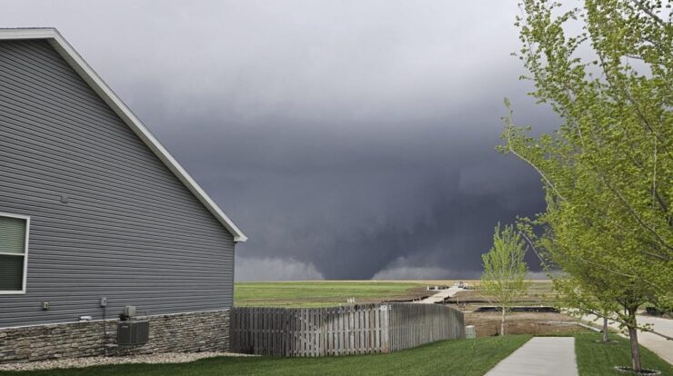 Nebraska tornado news